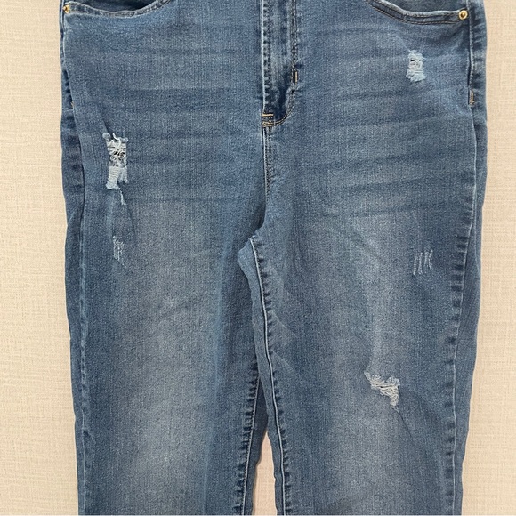 Nicole Miller Nomad Super high rise straight leg. Size: 12 - Picture 2 of 7